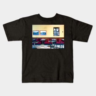 Oldfashioned Ice Cream Place in California Kids T-Shirt